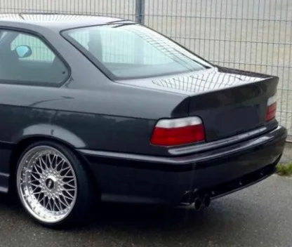 MALETERO BMW E36 COUPE DE FIBRA - Imagen 3